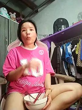 Ivy_Trix2 webcam
