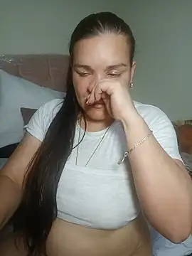 Zuleyka_69 live cam on StripChat