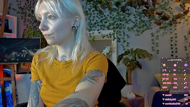tattoo_art_baby webcam