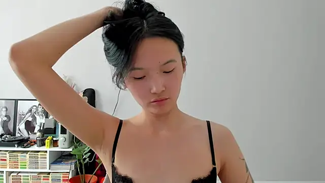 ailey_chao live sex cam