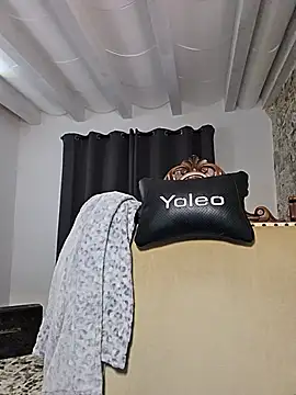 kylie_blck webcam