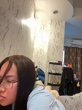 Ponthip webcam