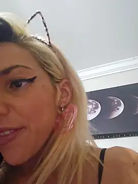 lil_jiggly webcam