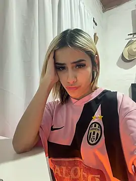 babylovetierna1 (F teen) - Bailar en 4 sin nada