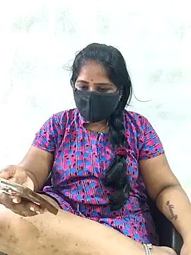 MaaliiiPonuTamil webcam