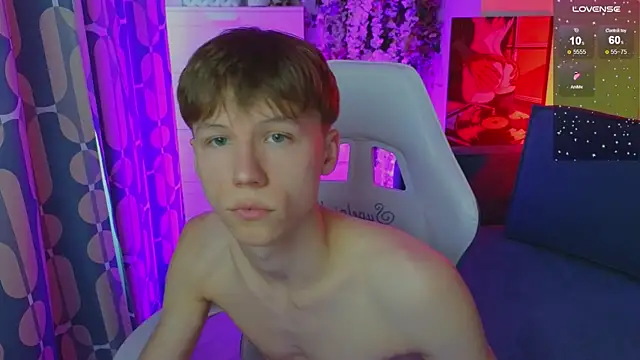 cuMte_boy webcam