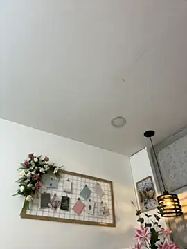IvonneOwen webcam