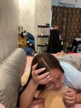 Ponthip webcam