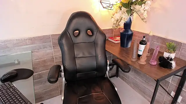 AlinaMorris webcam