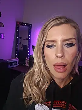 ellieconradxo webcam