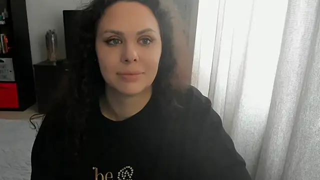 MollyCheiz webcam