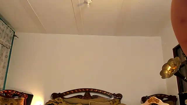 nonbinaryangel webcam