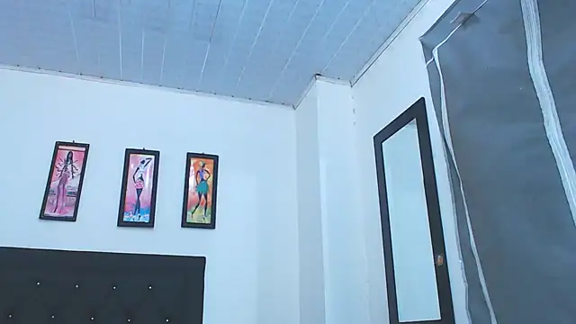 natashat_lorent webcam