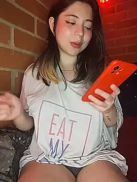 Petite_CherryX webcam