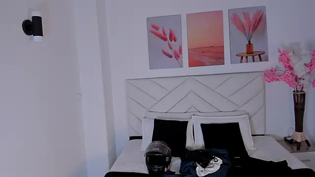 trixxie_18 webcam