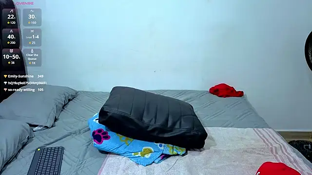 Luke_Muscle webcam