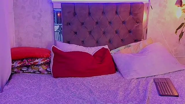 july_quinzel webcam
