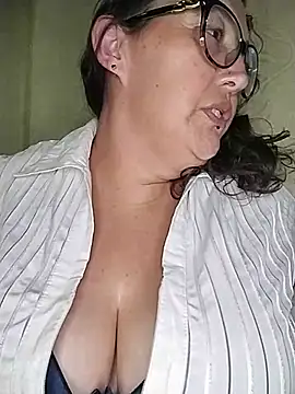 _Saraqueen-- webcam