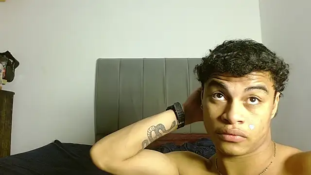 Jose_And_Daniel webcam