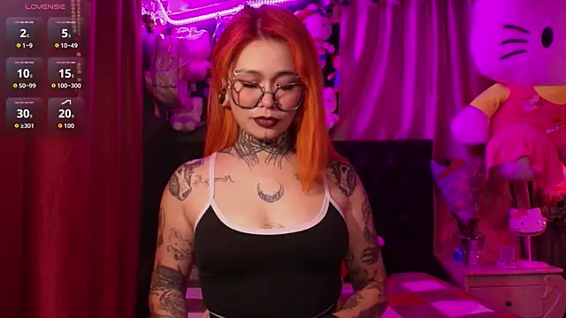 MelodyPrive live cam on StripChat