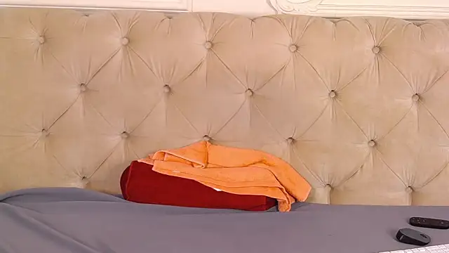 SarahLynz webcam