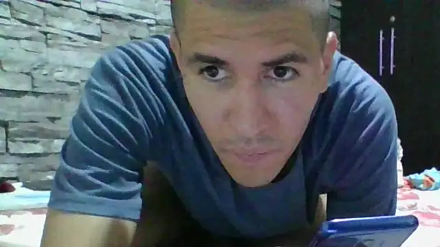 Sexylatin64 webcam