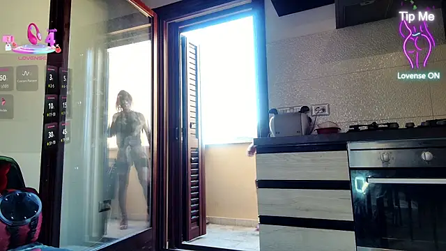 Watch LadyOxana live on EroticFlix - High definition streams