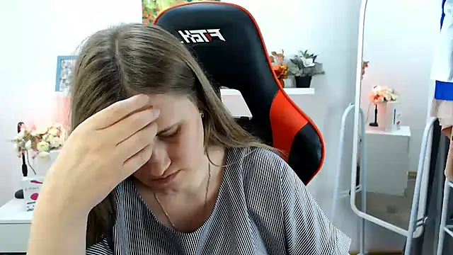 Lucky_Lana webcam