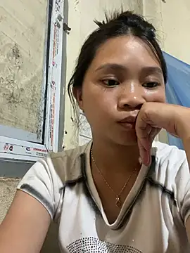 Mayy1 webcam