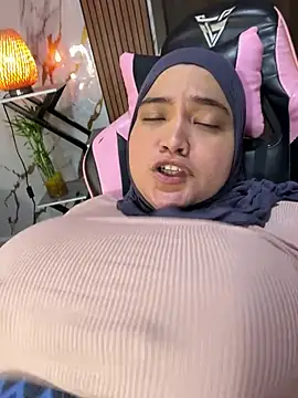 sweetmuslim01 webcam