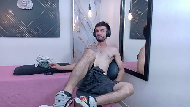 KingOfTemptation webcam