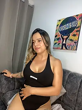 AnnieGirls webcam