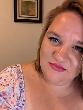 jonesinjil - Jonesinjil's free webcam - UK Sex Cams