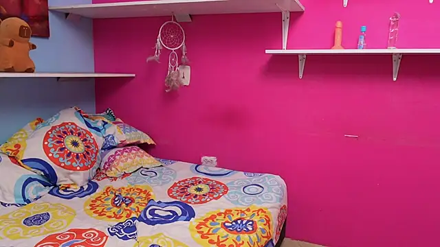 twila_x webcam