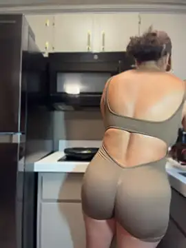 Watch Bigbuttbrooklynn live on EroticFlix - High definition streams