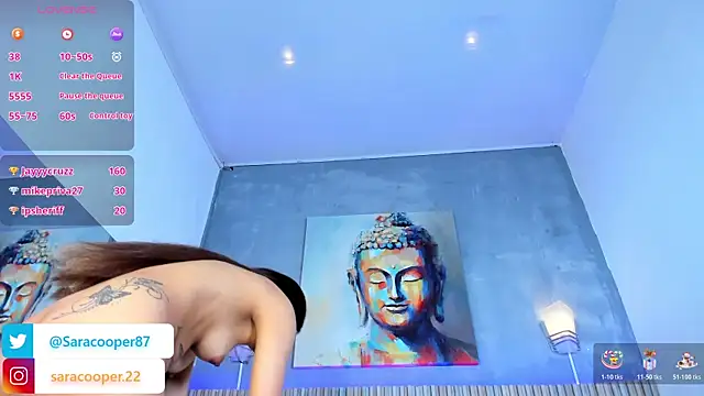 Saracooper__ webcam