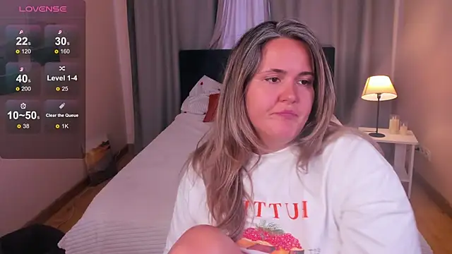 LilyBel webcam