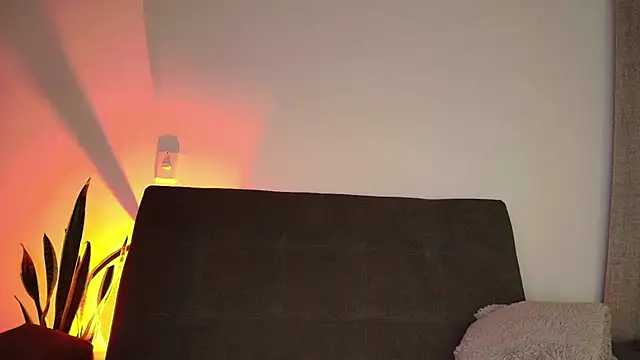 Alyssa_and_DAngelo webcam