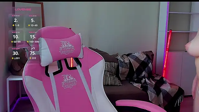 _CloudNine_ webcam