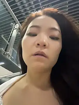 xiaochengzi505 webcam