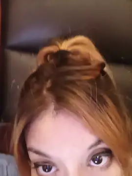 Lili_Valkova live sex cam