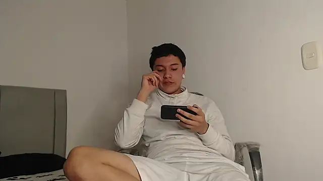 Owenn__blueee webcam