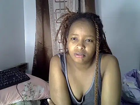 Watch Sexy_Smiley2 live on EroticFlix - High definition streams