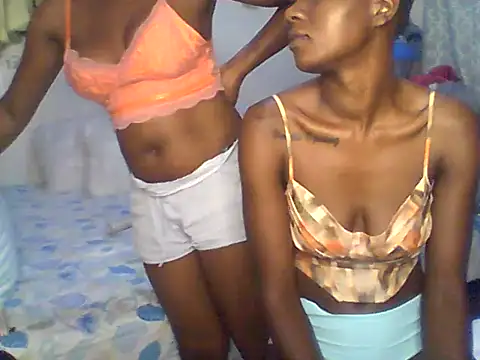 Ladysweetness23 webcam