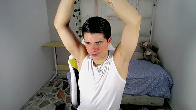 Nyc_bbyboy live cam on StripChat