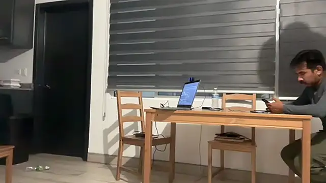 MainlyPOV webcam