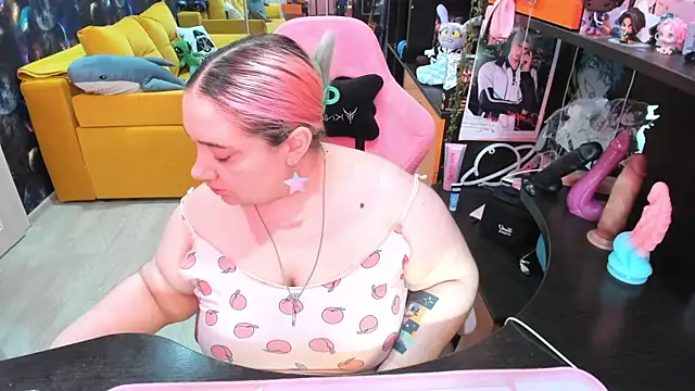 Softie_Sofy webcam