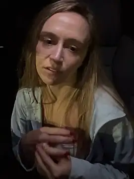 lunagirl13 webcam