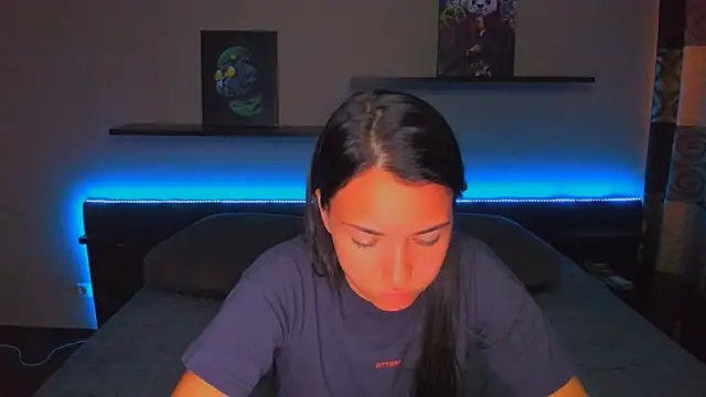 AlexaBarkley webcam