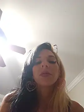 lil_jiggly webcam